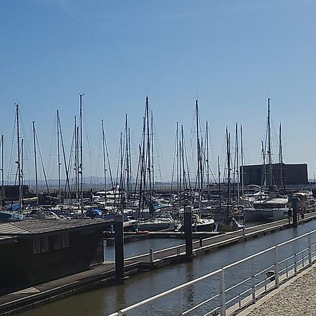 Private Yacht, We Love Our Guests Lisboa المظهر الخارجي الصورة