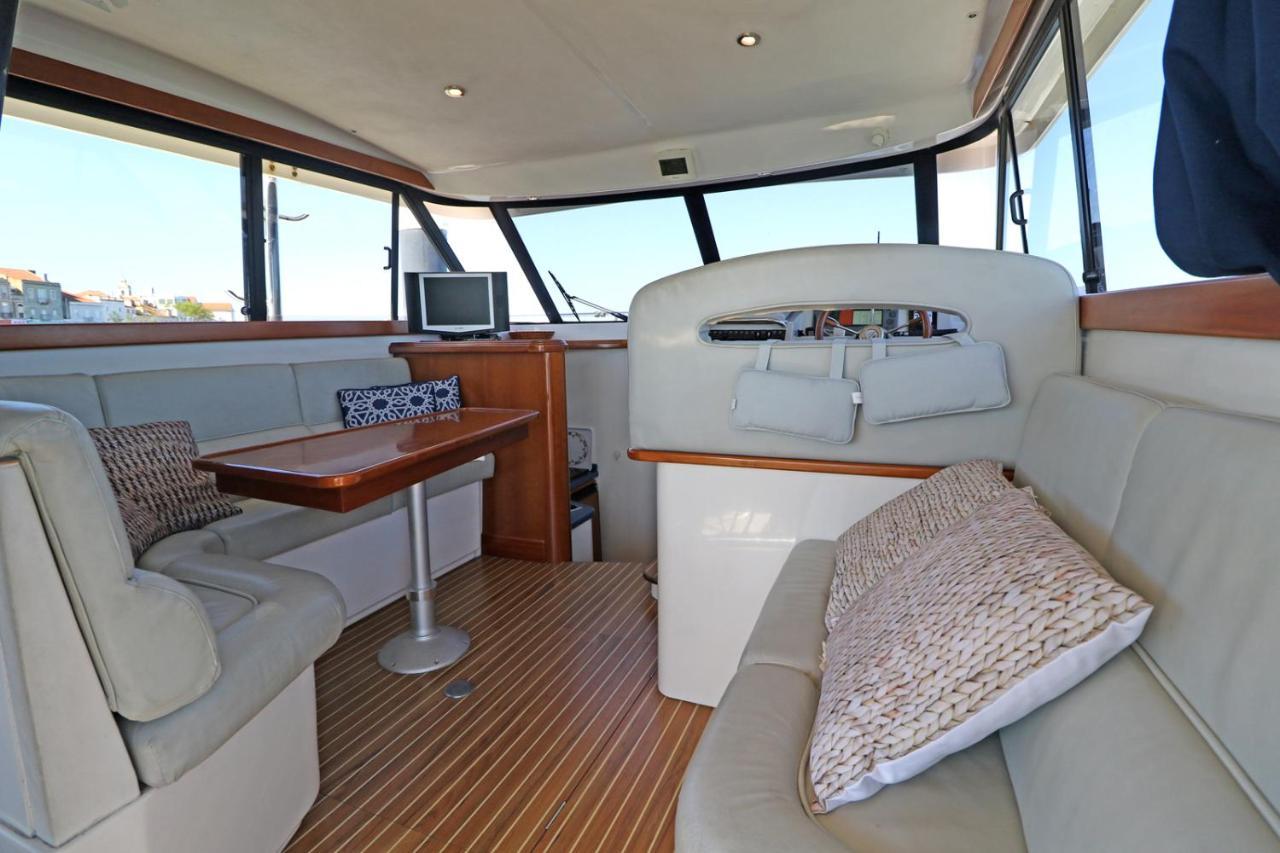 Private Yacht, We Love Our Guests Lisboa المظهر الخارجي الصورة