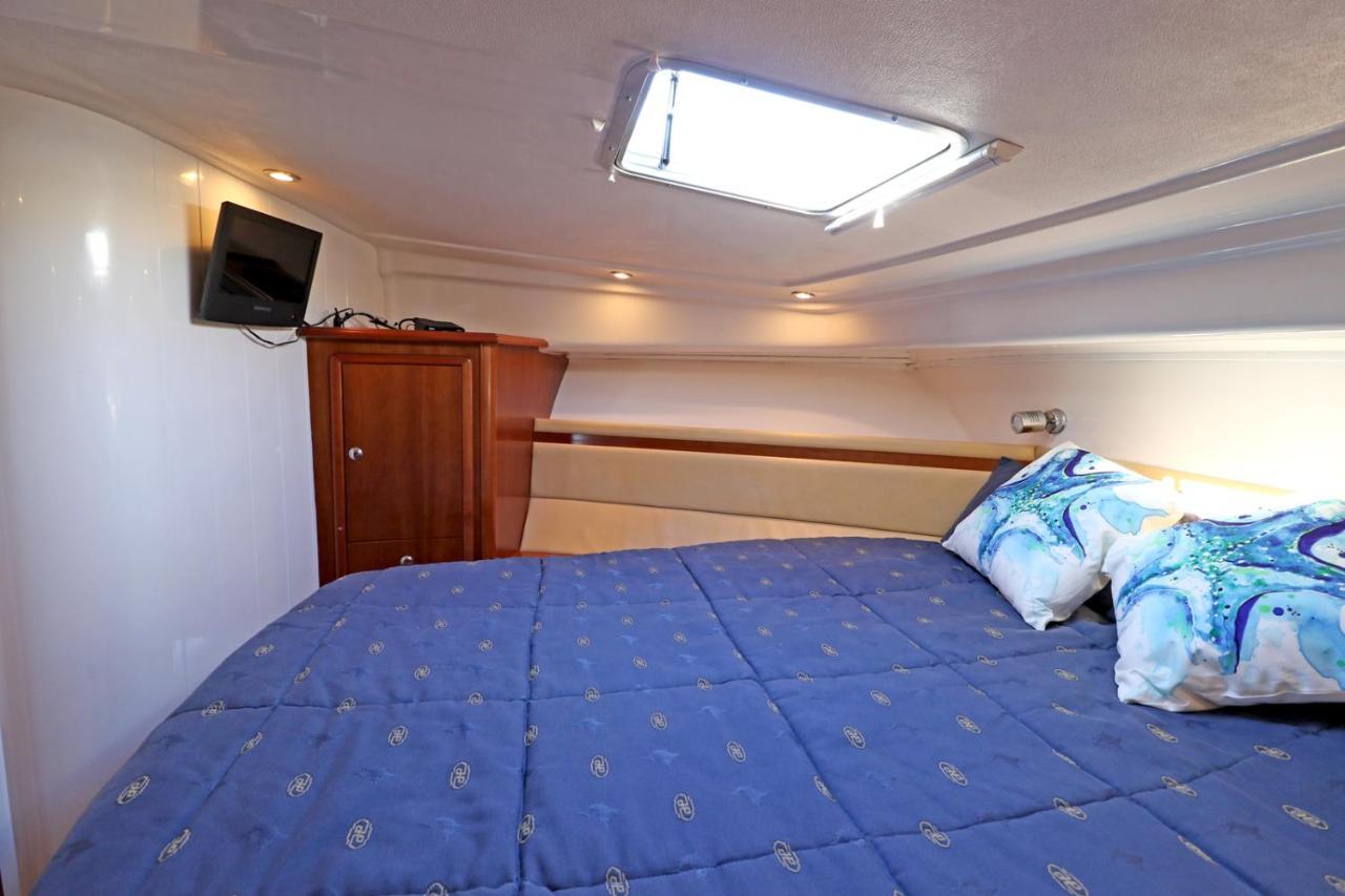 Private Yacht, We Love Our Guests Lisboa المظهر الخارجي الصورة