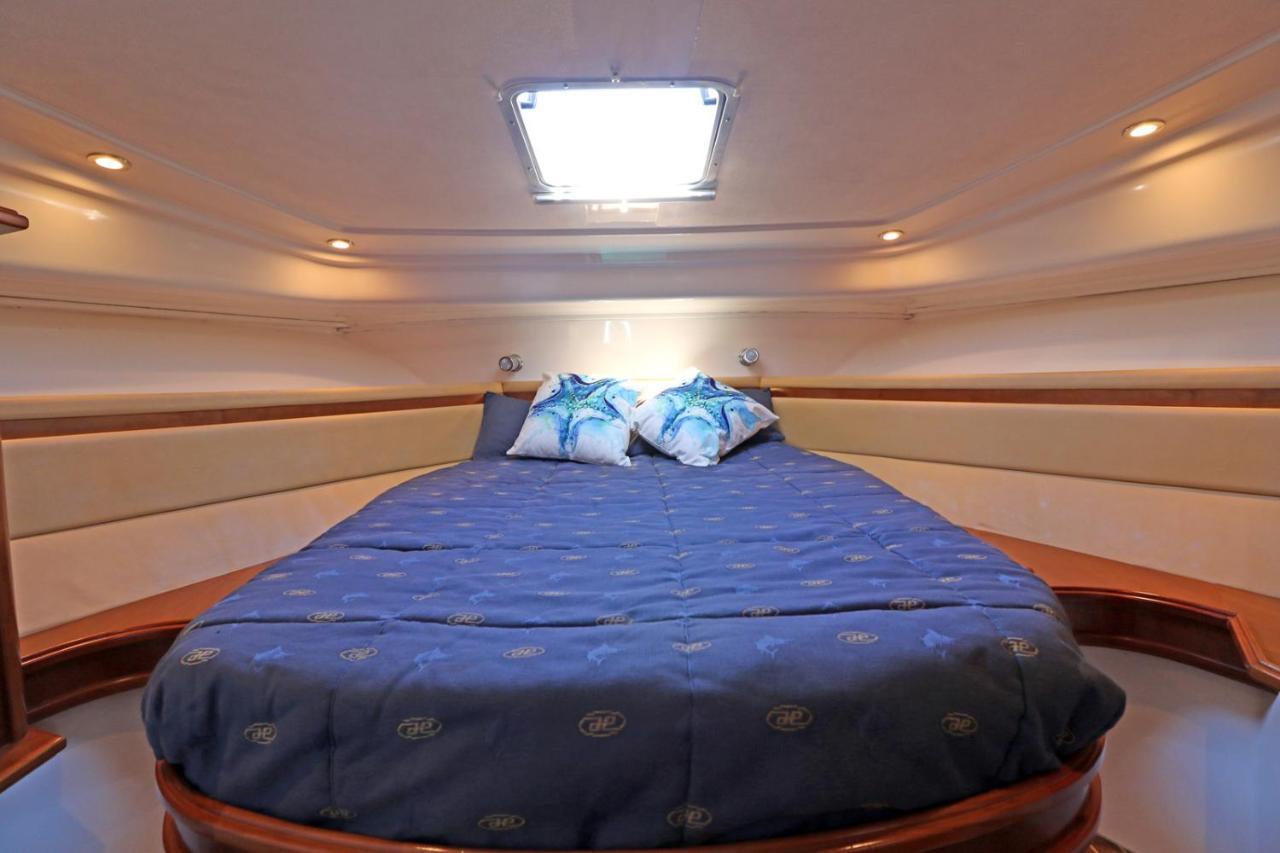 Private Yacht, We Love Our Guests Lisboa المظهر الخارجي الصورة