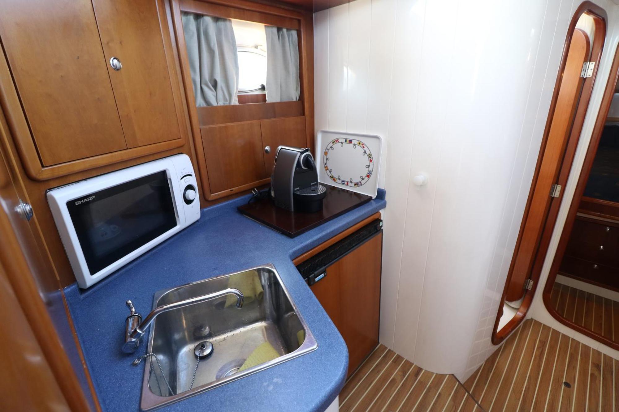 Private Yacht, We Love Our Guests Lisboa المظهر الخارجي الصورة
